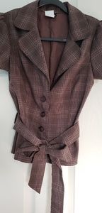 Cute brown short sleeve blazer